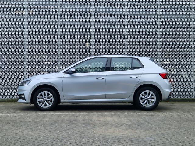 Skoda FABIA 1.0 TSI Selection / 15 inch