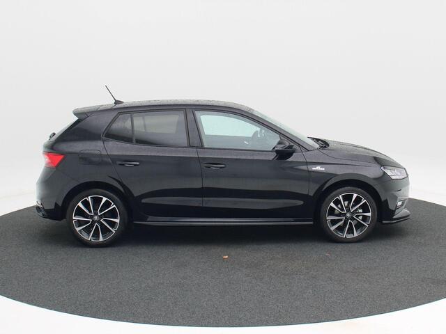 Skoda FABIA 1.0 TSi 116 Pk Automaat Monte Carlo | Stoelverwarming | Camera | Cruise Control | Climatronic | CarPlay | 17 inch | 28.033 Km !!