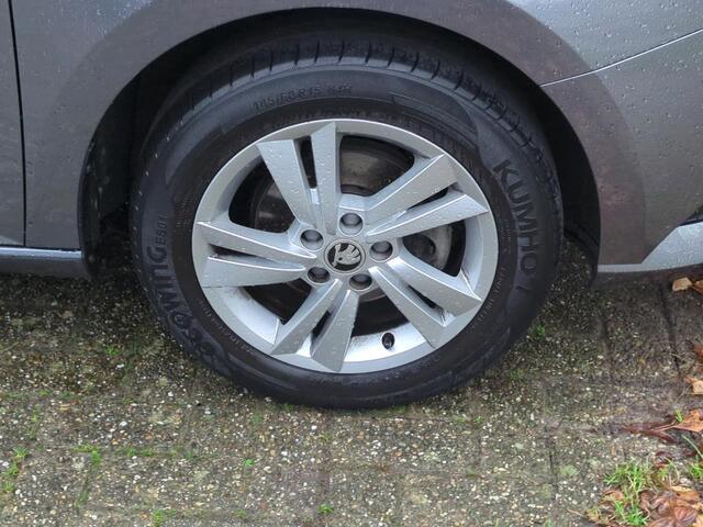 Skoda FABIA Combi 1.0 TSI Ambition Multimedia / Cruise / PDC