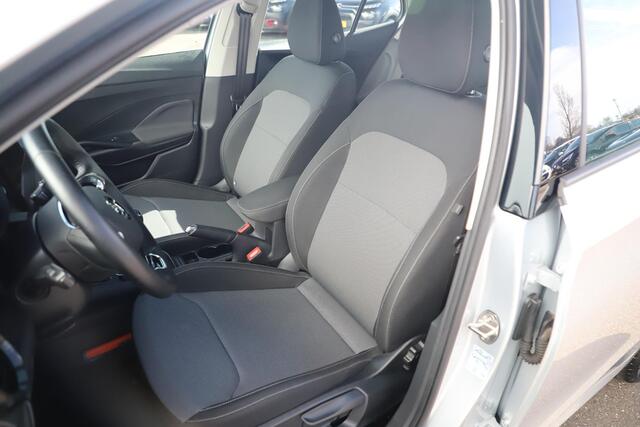 Skoda FABIA 1.0 TSI Ambition 95PK Carplay Android Navigatie Airco Cruise Control Parkeersensor