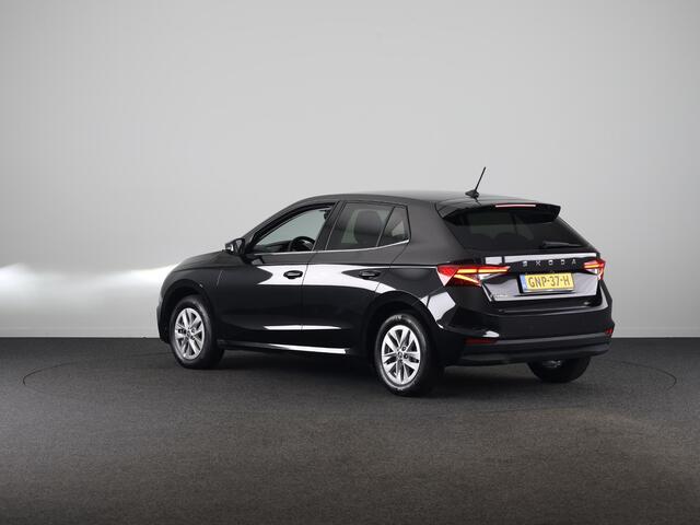 Skoda FABIA 1.0 TSI Business Edition 95pk | Verlengde garantie | Climatronic | Navigatie via App | Verwarmbare voorstoelen | Parkeersensoren voor en achter