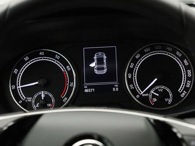 Skoda FABIA 1.0 TSI Ambition | Airconditioning | Cruise control Standaard | LED koplampen | Park Distance Control achter |