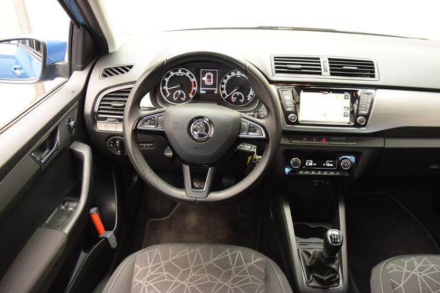 Skoda FABIA 1.0 Clever | Org. NL | BOVAG Garantie | Navigatie | Cruise&Climate Control | Parkeersensoren Achter | Apple Carplay/Android Auto | LED Dagrijverlichting |