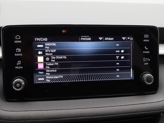 Skoda FABIA 1.0 TSi Selection | Parkeersensoren | Airco | Carplay | DAB | 15 Inch | 21.939 Km !!