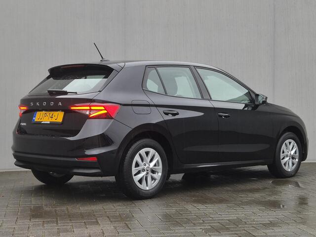 Skoda FABIA 1.0 TSI Business Edition DSG Automaat / Virtual Cockpit / Stoelverwarming / Navigatie / Apple Carplay Android /