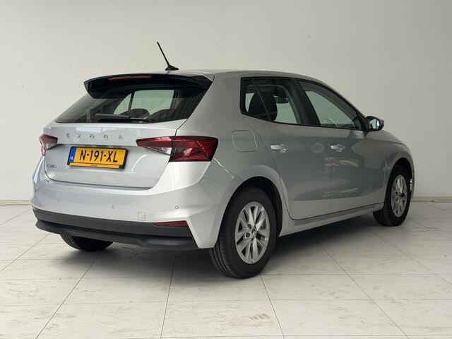 Skoda FABIA 1.0 TSI Ambition | Apple Carplay/Android Auto | Cruise Control Adaptief | PDC | Lichtmetalen Velgen |