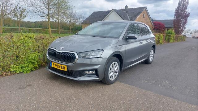 Skoda FABIA 1.0 TSI Business Edition CLIMA/NAVI/LED 70264 KM BJ 2024