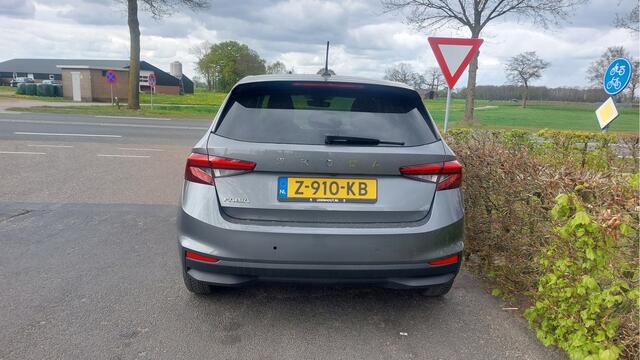 Skoda FABIA 1.0 TSI Business Edition CLIMA/NAVI/LED 70264 KM BJ 2024