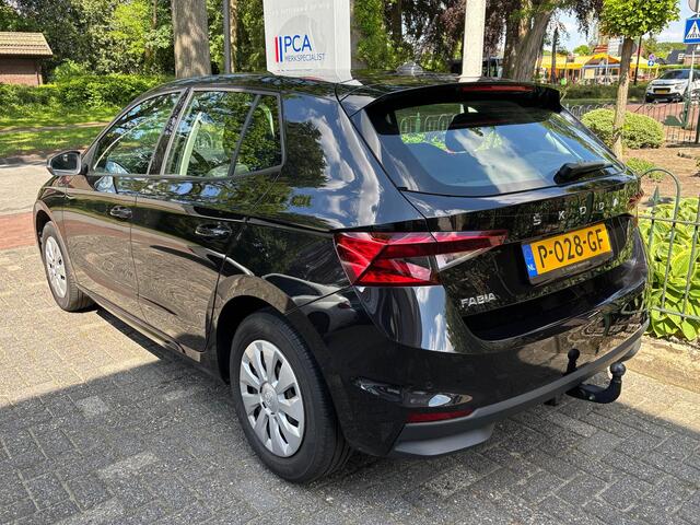 Skoda FABIA 1.0 TSI Automaat Ambition Business Automaat Automaat/Nieuw model/Trekhaak/Airco-Ecc/Navi