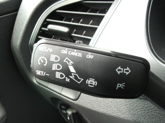Skoda FABIA Combi 1.0 TSI Business Edition, Carplay + Android Auto / Cruise control / Parkeersensoren / 16' LMV