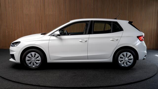 Skoda FABIA 1.0 Navi Airco Stoelverwarm. PDC Cruise Carplay BTW auto