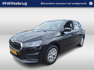 skoda-fabia-1.0-tsi-ambition-led-ve