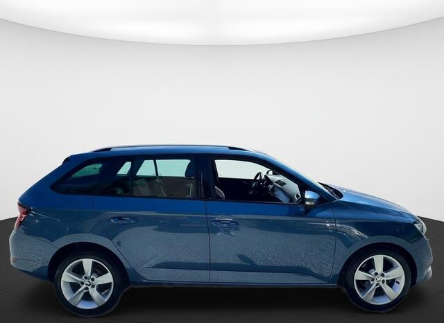 Skoda FABIA Combi TSI 95PK BUSINESS EDITION TREKHAAK/CAMERA/NAVI/PANORAMADAK