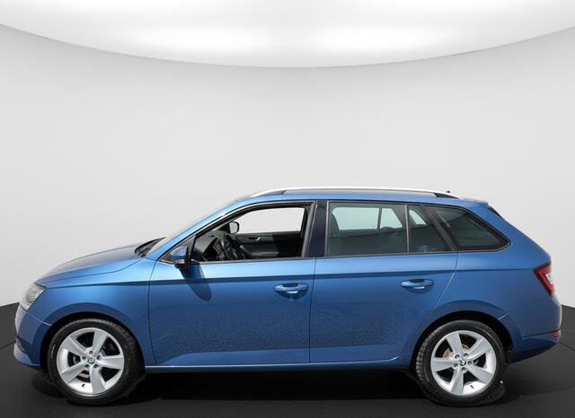 Skoda FABIA Combi TSI 95PK BUSINESS EDITION TREKHAAK/CAMERA/NAVI/PANORAMADAK