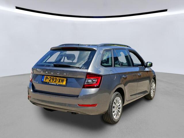 Skoda FABIA Combi 1.0 TSI Ambition / Parkeersensoren / Airco / Cruise control / App-connect /