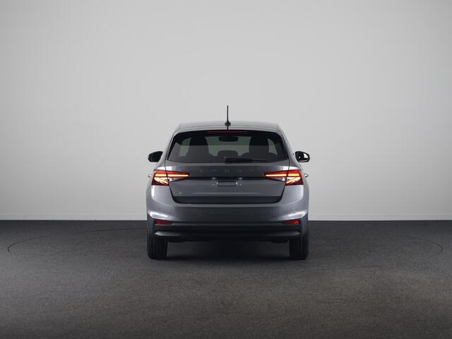 Skoda FABIA 1.0 TSI Business Edition | Graphite Grey Metallic | DSG-Automaat | Verwarmbare Voorstoelen | Draadloze Carplay