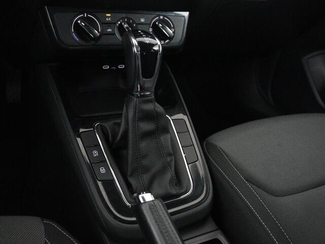 Skoda FABIA 1.0 TSI Business Edition | Cruise control | Park assist | Lane assist | Navigatie | DAB | Bluetooth | Airco