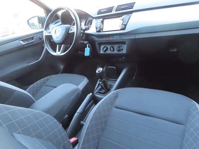 Skoda FABIA Combi 1.0 TSI 110pk | trekhaak | carplay | navi | parkeersensoren voor + achter