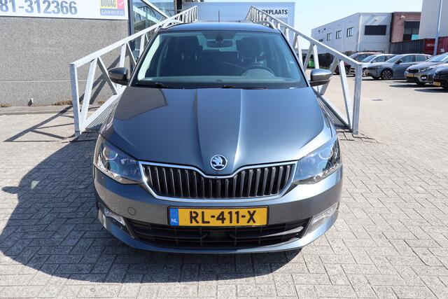 Skoda FABIA Combi 1.0 TSI Drive Nederlandse auto! Cruise control/Climate control/Parkeersensoren/Navigatie/Bluetooth/Elektrische ramen/Licht metalen velgen