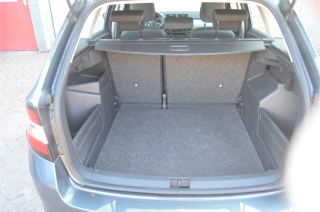 Skoda FABIA 1.2 TSI Ambition trekhaak 12 mnd. gar.