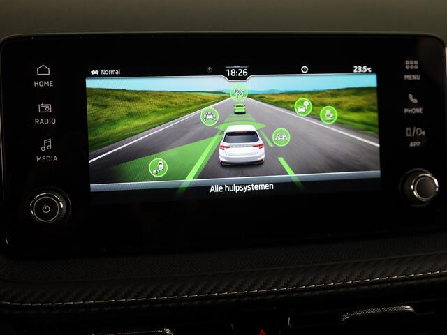 Skoda FABIA 1.0 TSI Monte Carlo 115 pk 7 versn. DSG | Travel Assist Plus | Verwarmbare Voorstoelen