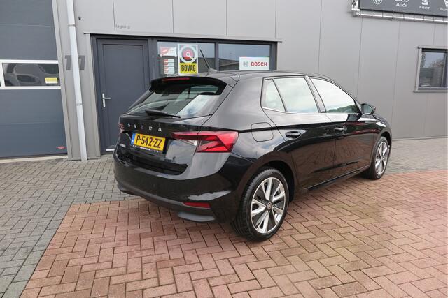 Skoda FABIA 1.0 TSI 81kw 110pk DSG Business Edition Virtual cockpit,DAB+ , PDC, Navi via Carplay , LMV ,Led, Nieuwe APK