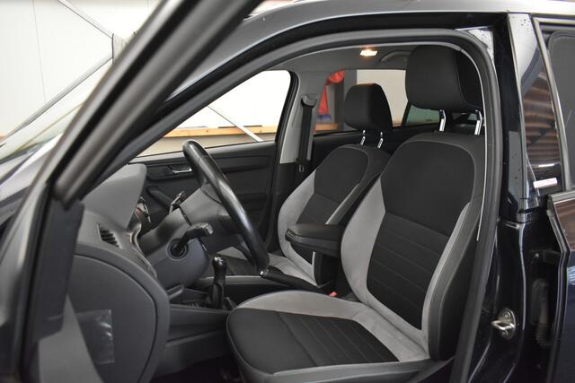 Skoda FABIA Combi 1.2 TSI JOY Climate Stoelverwarming Parkeersensor