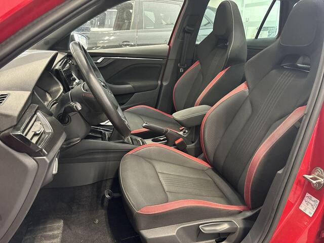 Skoda Kamiq 1.0 Tsi 110pk Monte Carlo · Keyless · Apple/Android Car Play · P-Sensoren · Stoelverwarming · 18'' Inch ·