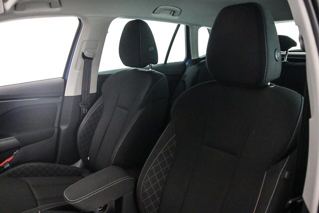 Skoda Kamiq Ambition 1.0 TSI 110pk DSG Automaat Cruise control, Airco, Parkeersensor achter, App connect, DAB, Radio, LED koplampen, Bluetooth