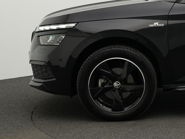 Skoda Kamiq Monte Carlo 1.0 TSI 110 pk DSG | Pano | Achteruitrijcamera | Navi | Verwarmbare voorstoelen | Dempingregeling | 17 inch