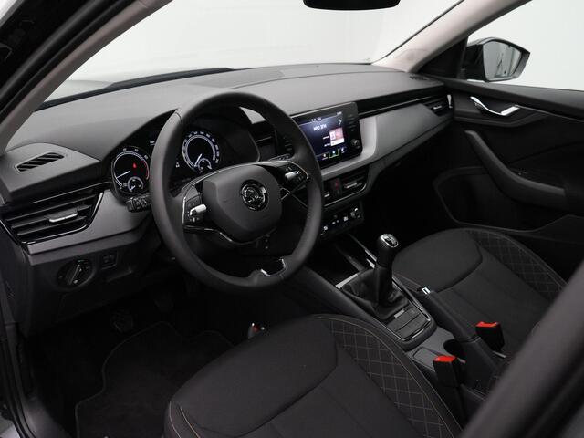 Skoda Kamiq Ambition 1.0 TSI 110 pk | LED koplampen | Parkeersensoren achter | Cruise Control | Lederen multifunctioneel stuurwiel | 16 inch