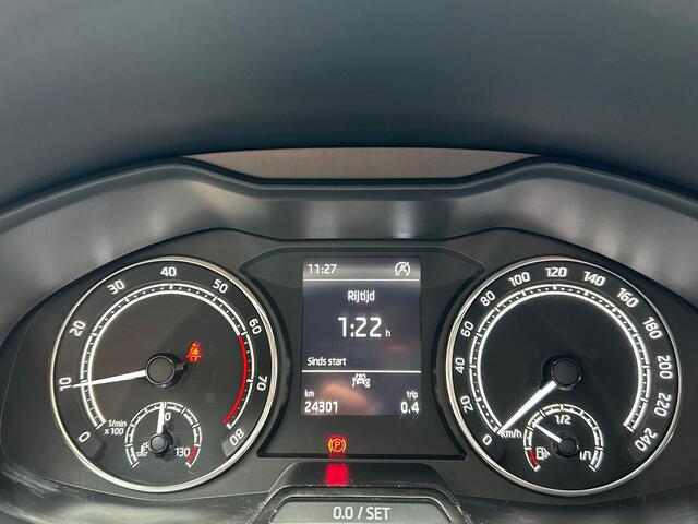 Skoda Kamiq 1.0 TSI Active l Carplay l Lichtmetaal l Lane