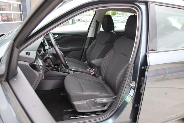 Skoda Kamiq 1.0 TSI DSG Style Business Stoelvw, Camera-Carplay, Nieuwstaat Lente aanbieding!