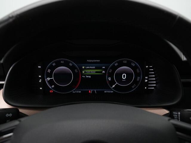 Skoda Kamiq 1.0 TSI 115 pk Style | Achteruitrijcamera | Navigatie | Stoelverwarming | Adaptive Cruise