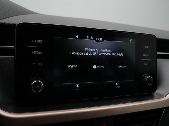 Skoda Kamiq 1.0 TSI 115 pk Style | Achteruitrijcamera | Navigatie | Stoelverwarming | Adaptive Cruise