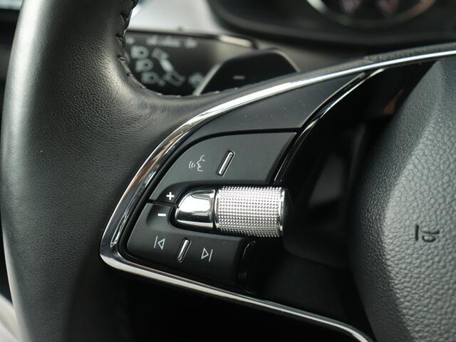 Skoda Kamiq 1.0 TSI Ambition 110pk Automaat | Trekhaak | Cruise Control | Stoelverwarming | Carplay & Android Auto | Parkeersensoren |