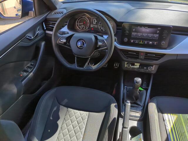 Skoda Kamiq 1.0 TSI Sport Business / PARK. SENSOREN/ APP-CONNECT/ 16" LMV