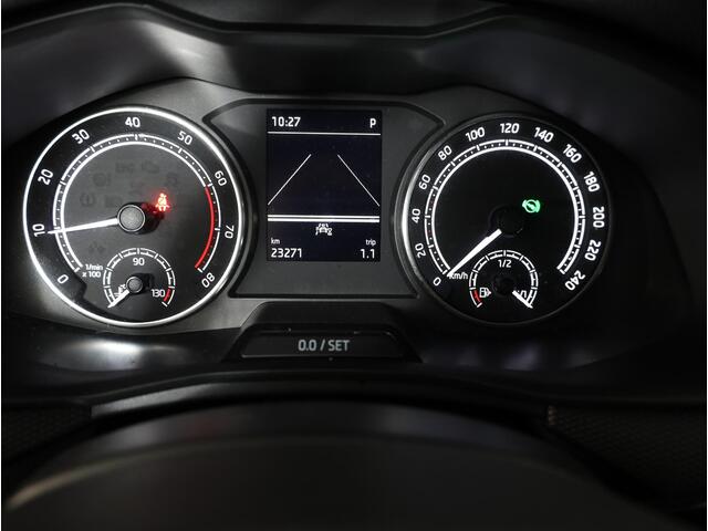 Skoda Kamiq 1.0 TSI Ambition 110 pk Automaat (DSG) | Verlengde garantie | Navigatie via App | Parkeersensoren achter | Autom. airco | LED koplampen |