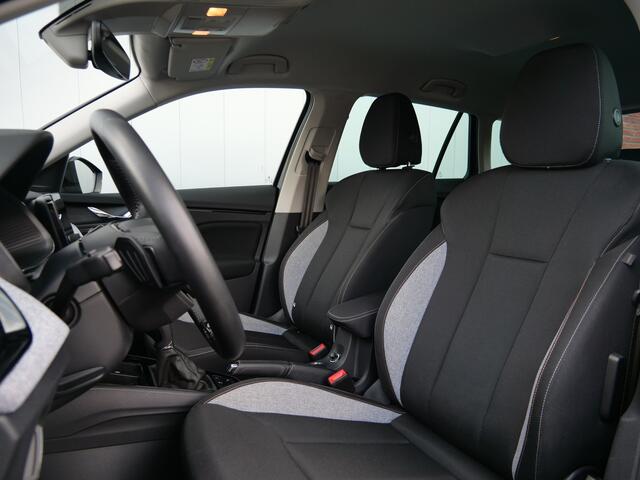 Skoda Kamiq 1.0 TSI Business Edition Apple CarPlay / Camera / Keyless