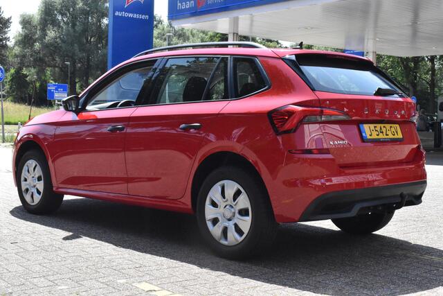 Skoda Kamiq 1.0 TSI Active Carplay Navi | Cruise Control | Parkeercamera | Trekhaak | 12 mnd BOVAG garantie Whatsapp 06-53188999