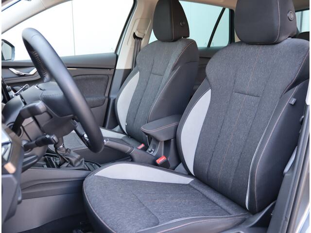 Skoda Kamiq 1.0 TSI Business | Trekhaak | Virtual | Keyless | ACC