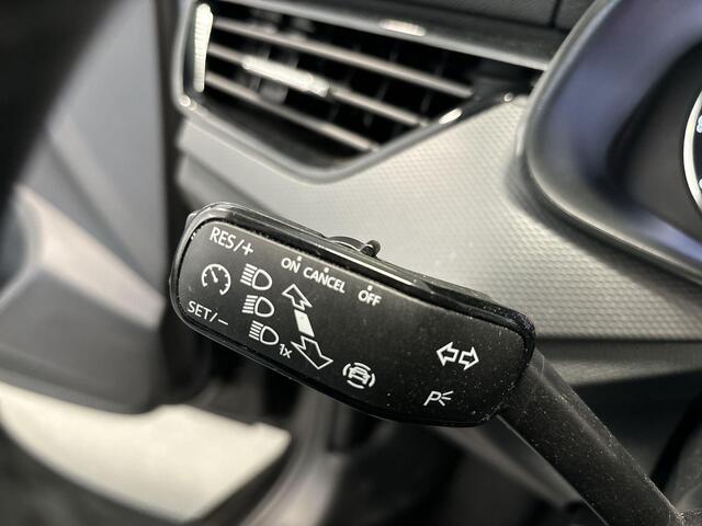 Skoda Kamiq 1.0 Tsi 110pk Ambition · Apple/Android Car Play · Cruise Control · Airco · DAB · 16'' Inch · Garantie t/m 11-05-2027 of 100.000km