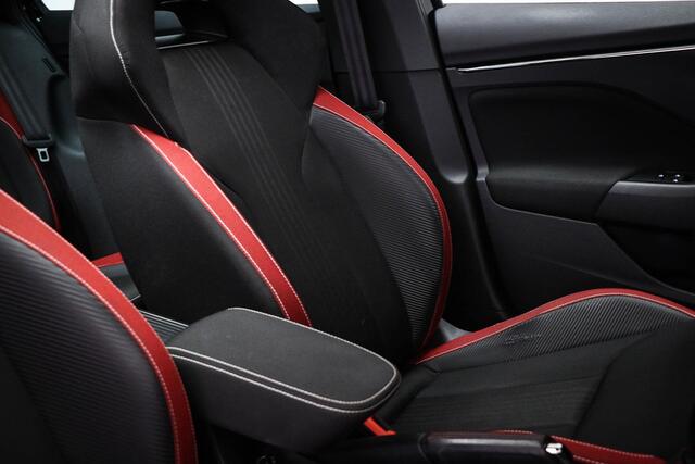 Skoda Kamiq 1.5 TSI ACT Sport Business | NAVI PACK | PANORAMADAK | ACHTERBANKVERWARMING | CAMERA | 18"