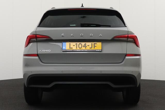 Skoda Kamiq 1.0 TSI Style Carplay Navi Stoelverw 17'LMV
