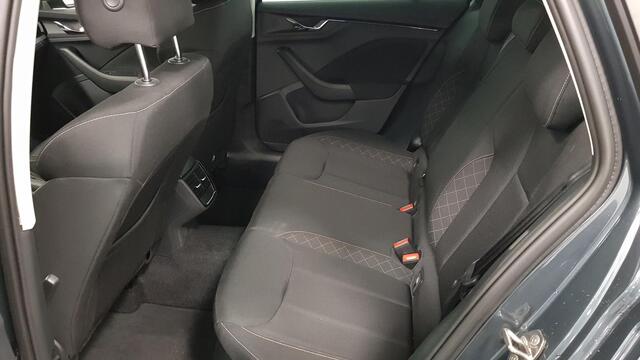 Skoda Kamiq 1.0 TSI 110PK DSG Style Drive 125 | Navigatie | Climate Control | DAB | Digitale cockpit | Cruise Control adaptive | Parkeer sensoren V+A | Stoelverwarming