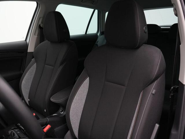 Skoda Kamiq 1.0 TSI 115 pk DSG Selection | Achteruitrijcamera | Carplay | Cruise Control | Virtual Cockpit | 2-zone Climatronic