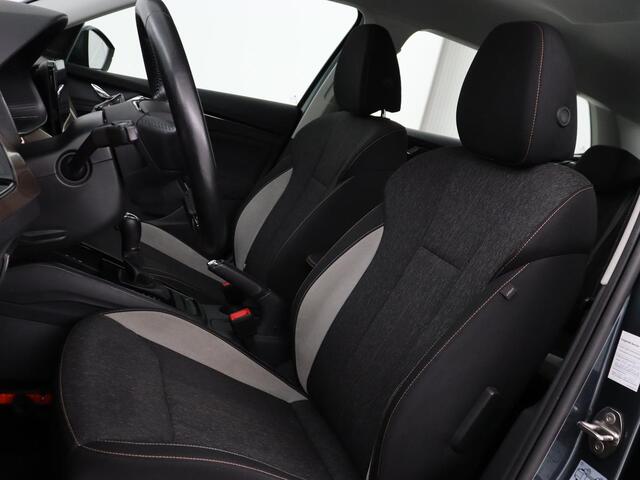 Skoda Kamiq 1.0 TSI Business Edition | Automaat | Stoelverwarming | Trekhaak | Carplay | Navigatie | Virtual Cockpit | Parkeerhulp | Climate control