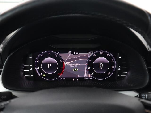 Skoda Kamiq 1.0 TSI Sport | Stoelverwarming | Virtual Cockpit | Camera | Adaptive cruise | Trekhaak | Verwarmde voorruit | Keyless | Full LED | Carplay | Navigatie