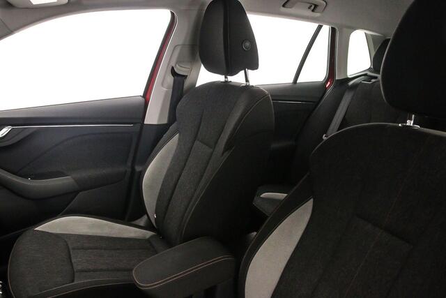 Skoda Kamiq Business Edition 1.0 TSI 110pk DSG Automaat Adaptive cruise control, Elektrische achterklep, Achteruitrijcamera, Parkeersensoren, LED koplampen, Airco, App connect