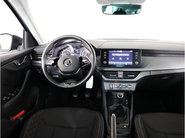 Skoda Kamiq 1.0 TSI Ambition 110 PK | Navigatie via app | Parkeersensoren | LM velgen |